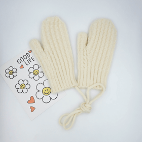 Beige Knitted Mittens with Twist-Pattern for Boys Girls - Beige